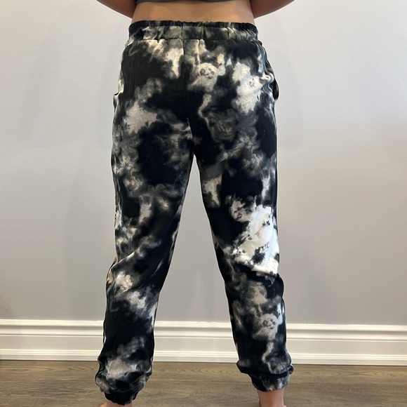 Drawstring lightweight pants - Picture 3 of 5